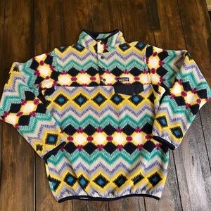 Patagonia Aztec print pull over.